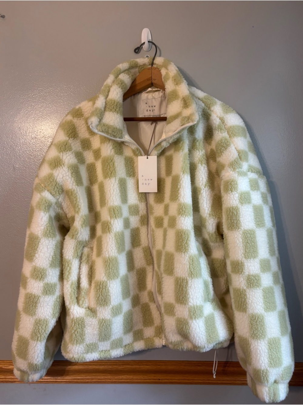 A new day, checkered green Teddy Sherpa fall jacket large new with tags